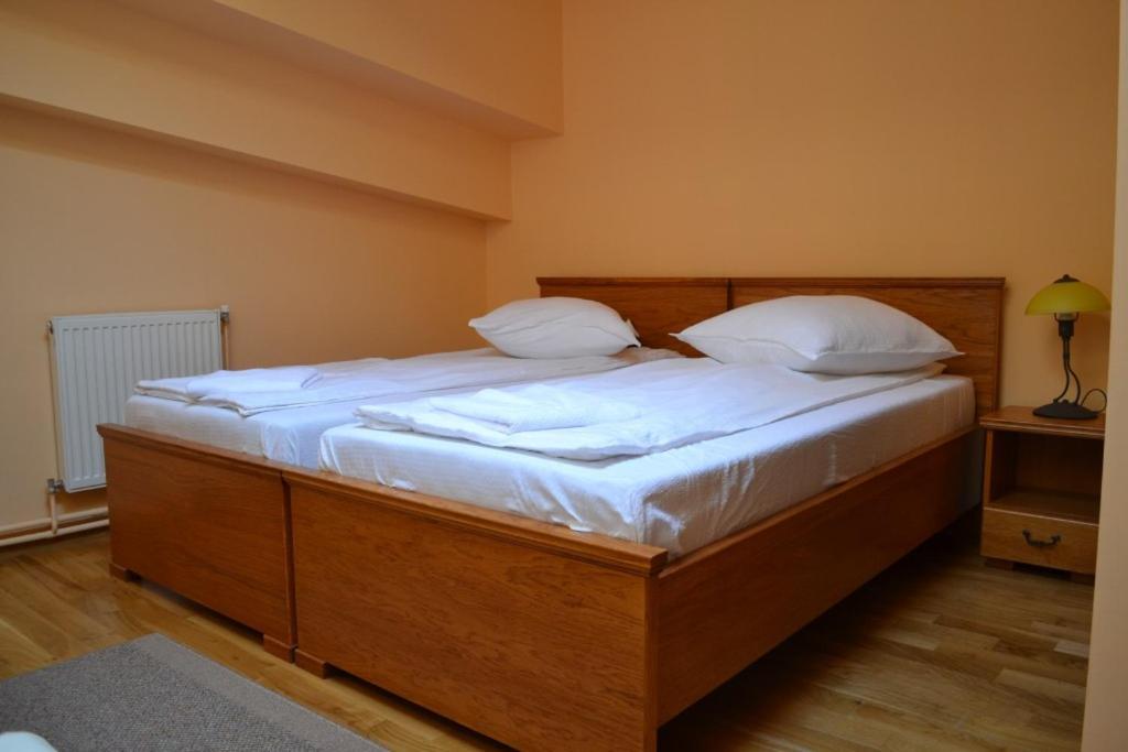 Rakoczi Center Bed & Breakfast Odorheiu Secuiesc Exterior photo
