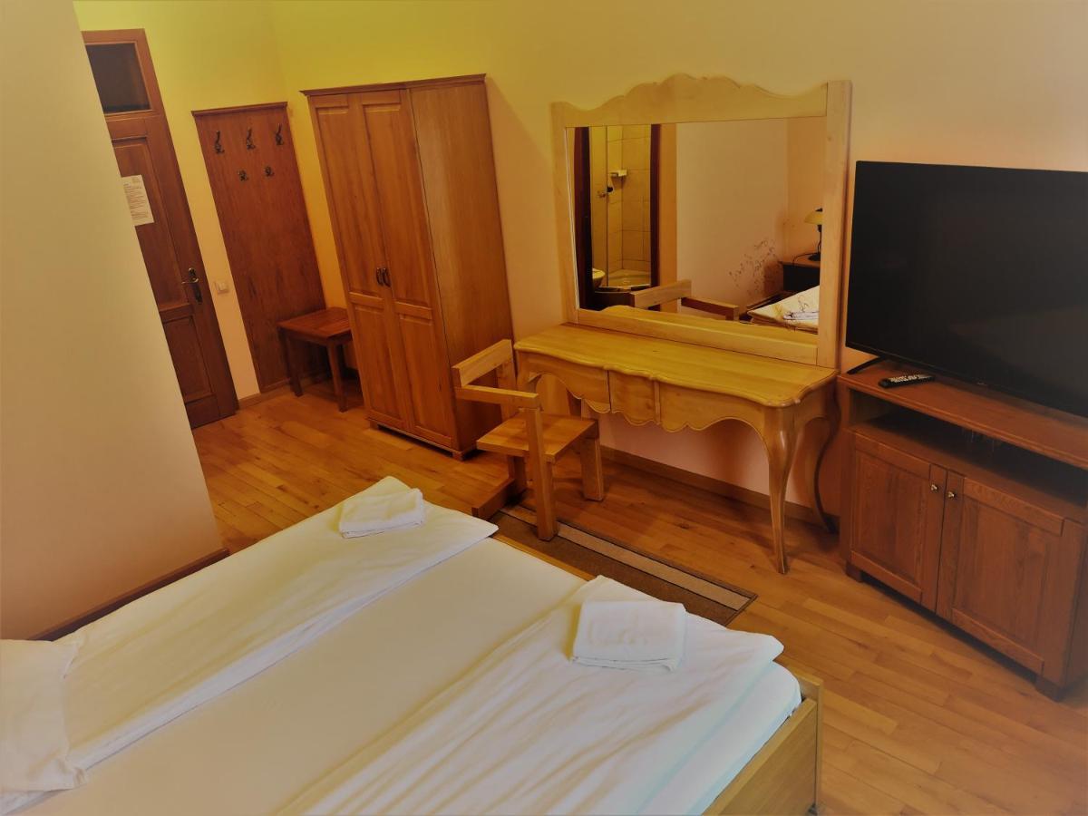 Rakoczi Center Bed & Breakfast Odorheiu Secuiesc Exterior photo